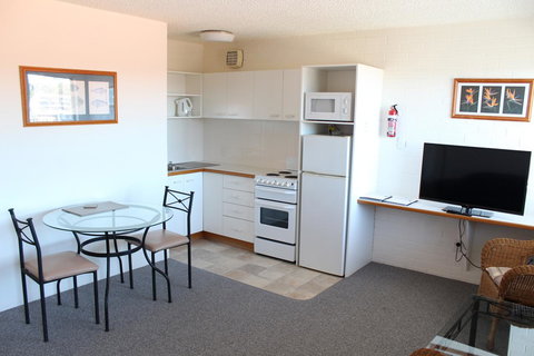 Narooma Palms Holiday Apartments - Accommodation in Surfers Paradise 2