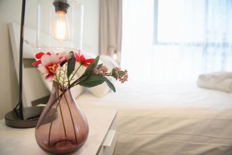 Sydney CBD Modern 2 Bedroom Apartment + Free Car Parking - Accommodation in Surfers Paradise 27