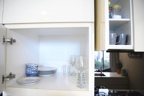 Sydney CBD Modern 2 Bedroom Apartment + Free Car Parking - Accommodation in Surfers Paradise 23