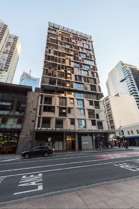 Sydney CBD Modern 2 Bedroom Apartment + Free Car Parking - Accommodation in Surfers Paradise 28