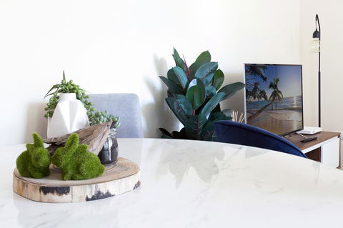 Stay In The Heart Of Randwick With Style - Accommodation in Surfers Paradise 11