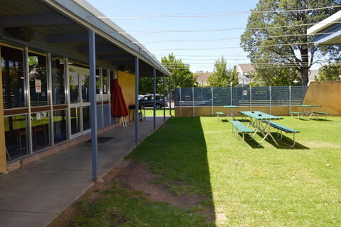 Brolga Hotel Motel - Coleambally - Accommodation in Surfers Paradise 19