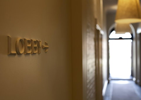 Perry Street Hotel - Accommodation in Surfers Paradise 14