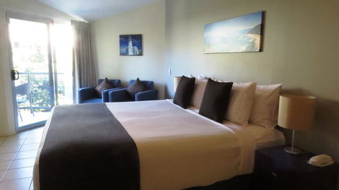 The Byron Beachcomber - Accommodation in Surfers Paradise 5
