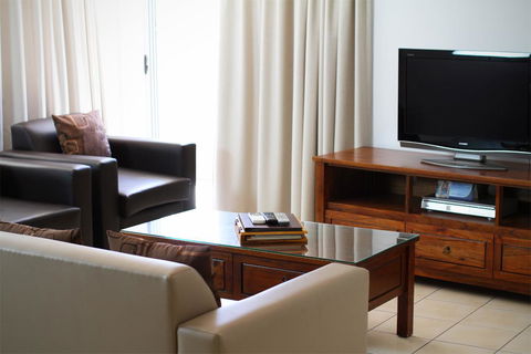 The Byron Beachcomber - Accommodation in Surfers Paradise 30