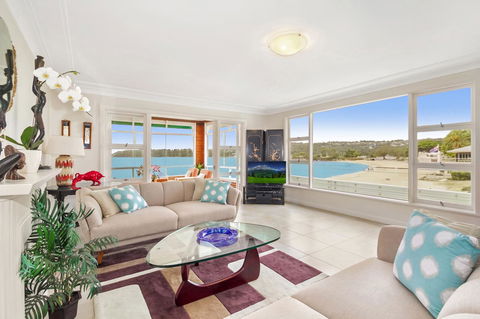 The Oriana - Accommodation in Surfers Paradise 2