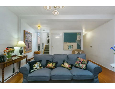 North Sydney Historic Whalers Cottage - Accommodation in Surfers Paradise 7