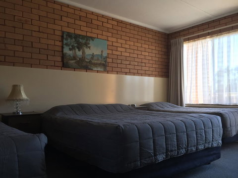 Deniliquin Motel - Accommodation in Surfers Paradise 12