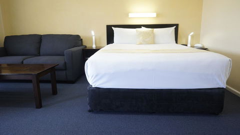 Highway Motor Inn Taree - Accommodation in Surfers Paradise 14