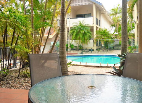 Outrigger Bay - Accommodation in Surfers Paradise 2