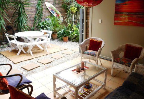 Treetops Everglades Villa - Accommodation in Surfers Paradise 0