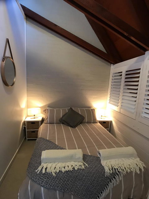 Treetops Everglades Villa - Accommodation in Surfers Paradise 6