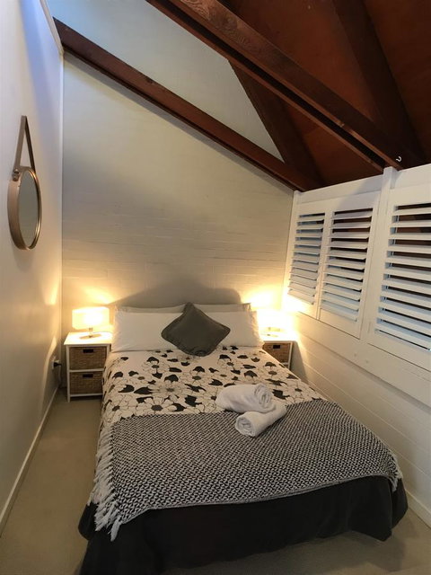 Treetops Everglades Villa - Accommodation in Surfers Paradise 31