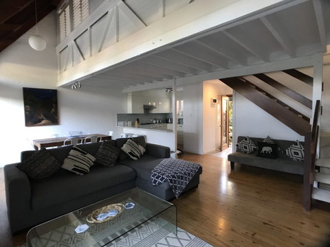Treetops Everglades Villa - Accommodation in Surfers Paradise 11