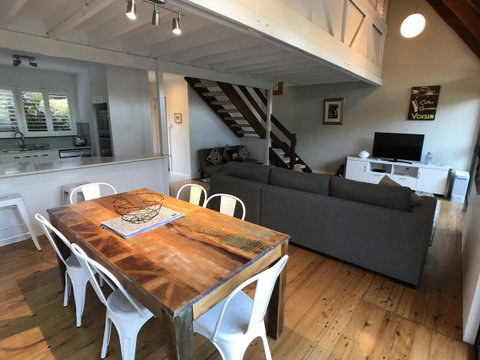Treetops Everglades Villa - Accommodation in Surfers Paradise 8