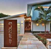Drifted Away - Accommodation in Surfers Paradise