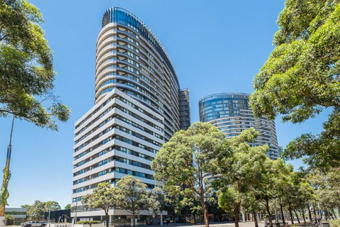 Australian Tower Stay - Accommodation in Surfers Paradise 0