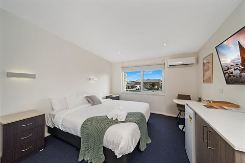 Carlton Suites - Accommodation in Surfers Paradise 2