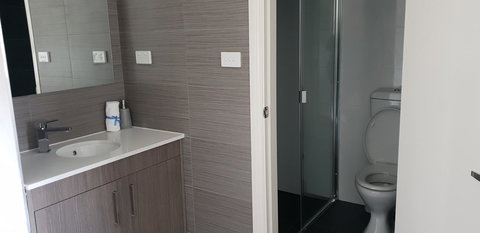 Carlton Suites - Accommodation in Surfers Paradise 9