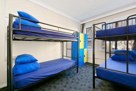 Mad Monkey Downtown - Accommodation in Surfers Paradise 10