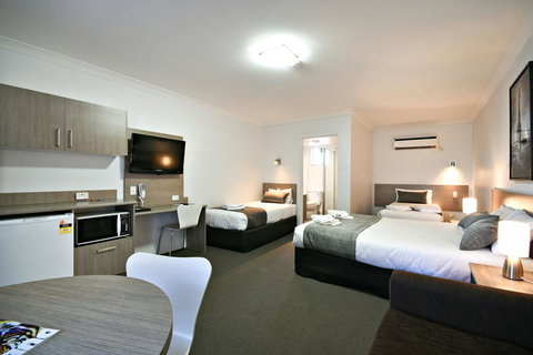 The Aberdeen Motel - Accommodation in Surfers Paradise 3