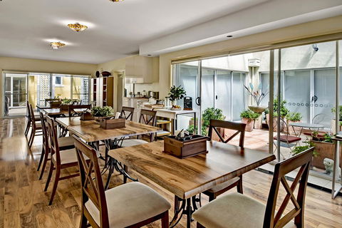 Bundanoon Lodge - Accommodation in Surfers Paradise 30