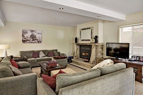Bundanoon Lodge - Accommodation in Surfers Paradise 34