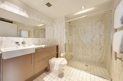 Wyndel Apartments North Sydney - Harbour Watch - Accommodation in Surfers Paradise 5