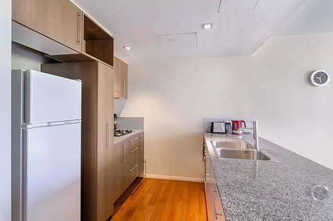 Wyndel Apartments North Sydney - Harbour Watch - Accommodation in Surfers Paradise 10