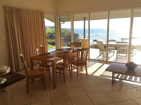 OceanScape Luxury Beachfront Villas - Accommodation in Surfers Paradise 19