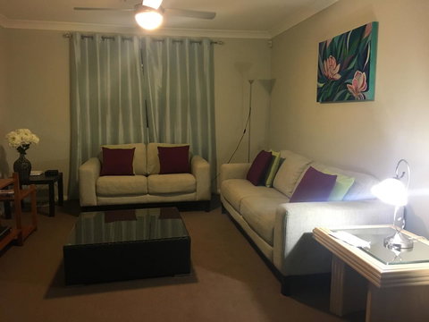 Sydney Amazing Holiday Home Bridal BnB - Accommodation in Surfers Paradise 14