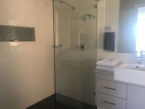 Sydney Amazing Holiday Home Bridal BnB - Accommodation in Surfers Paradise 12