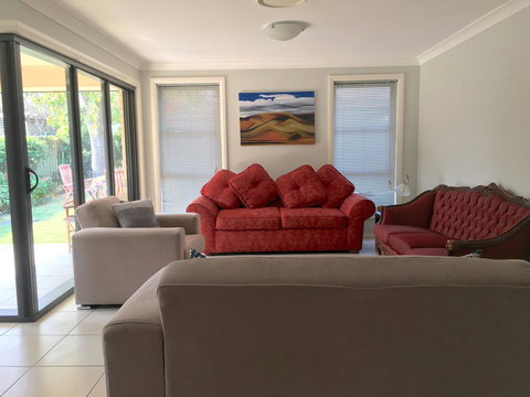 Sydney Amazing Holiday Home Bridal BnB - Accommodation in Surfers Paradise 26