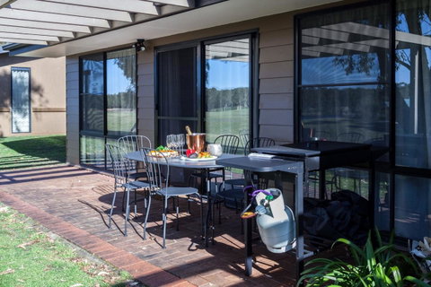 Horizons Retreat & Golf, Villa 133 - Accommodation in Surfers Paradise 16