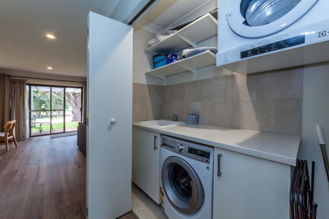 Horizons Retreat & Golf, Villa 133 - Accommodation in Surfers Paradise 15