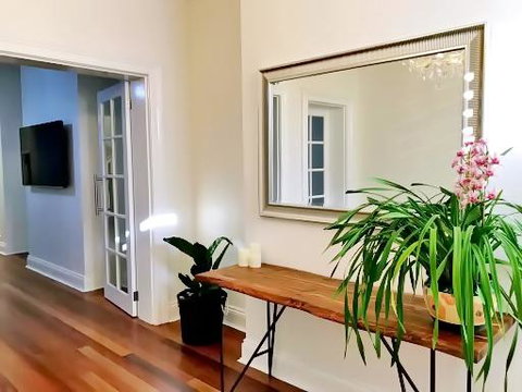 The Rocksberry - Accommodation in Surfers Paradise 0
