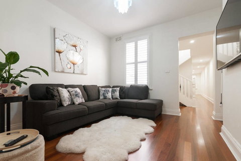 The Rocksberry - Accommodation in Surfers Paradise 4