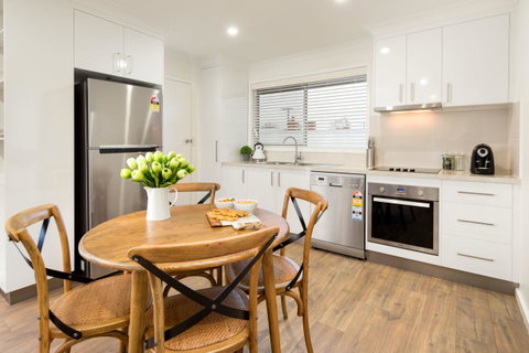Sleeping In Style - Central & Sophisticated - Accommodation in Surfers Paradise 6