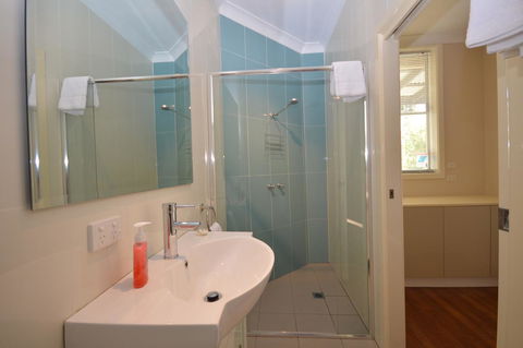 The Old Saddlery - Accommodation in Surfers Paradise 4