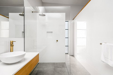 Sundays At Byron - Accommodation in Surfers Paradise 13