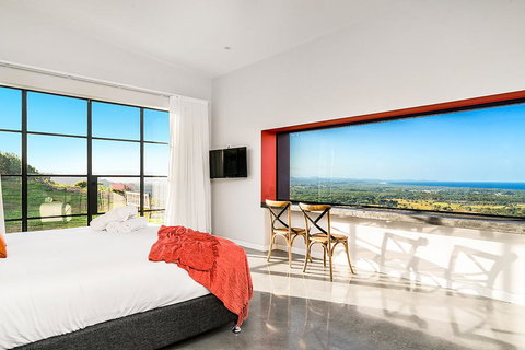 Sundays At Byron - Accommodation in Surfers Paradise 12