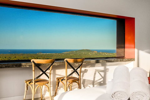 Sundays At Byron - Accommodation in Surfers Paradise 4