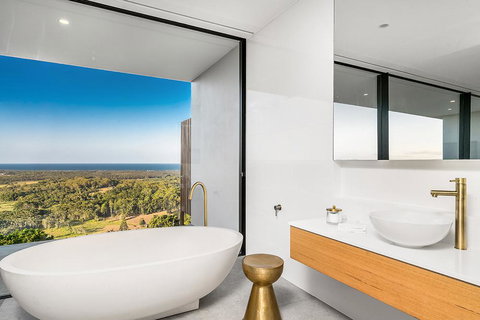 Sundays At Byron - Accommodation in Surfers Paradise 37