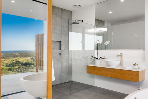 Sundays At Byron - Accommodation in Surfers Paradise 29