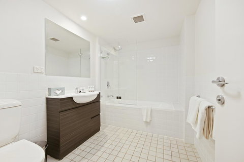 Quest Newcastle - Accommodation in Surfers Paradise 3