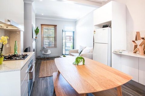 Sydney Star Terrace - Accommodation in Surfers Paradise 12
