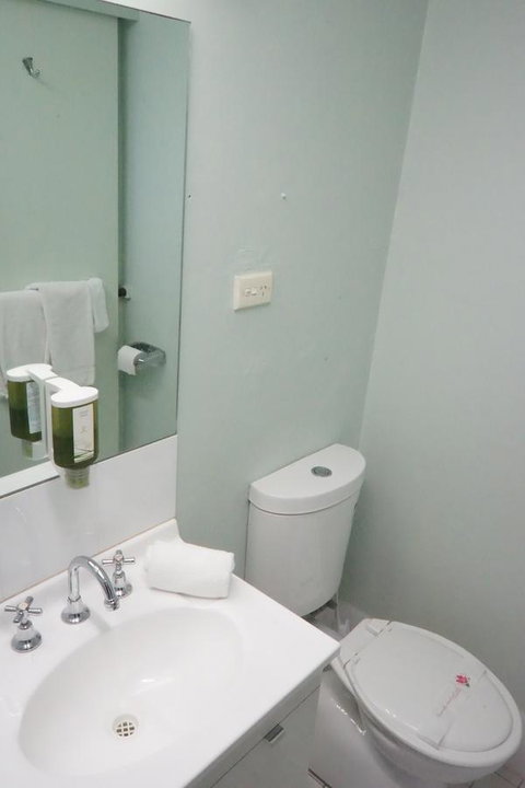 Panorama Bathurst - Accommodation in Surfers Paradise 30