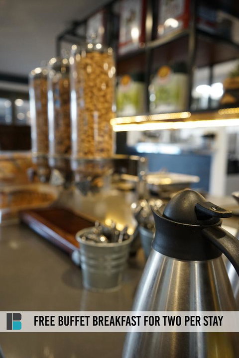 Panorama Bathurst - Accommodation in Surfers Paradise 12