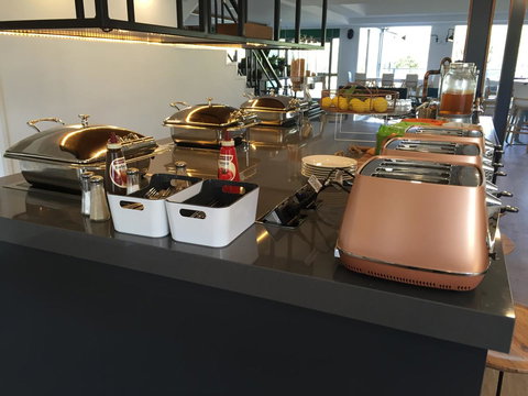 Panorama Bathurst - Accommodation in Surfers Paradise 40