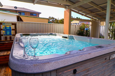 Interlude At Belmont - Accommodation in Surfers Paradise 0